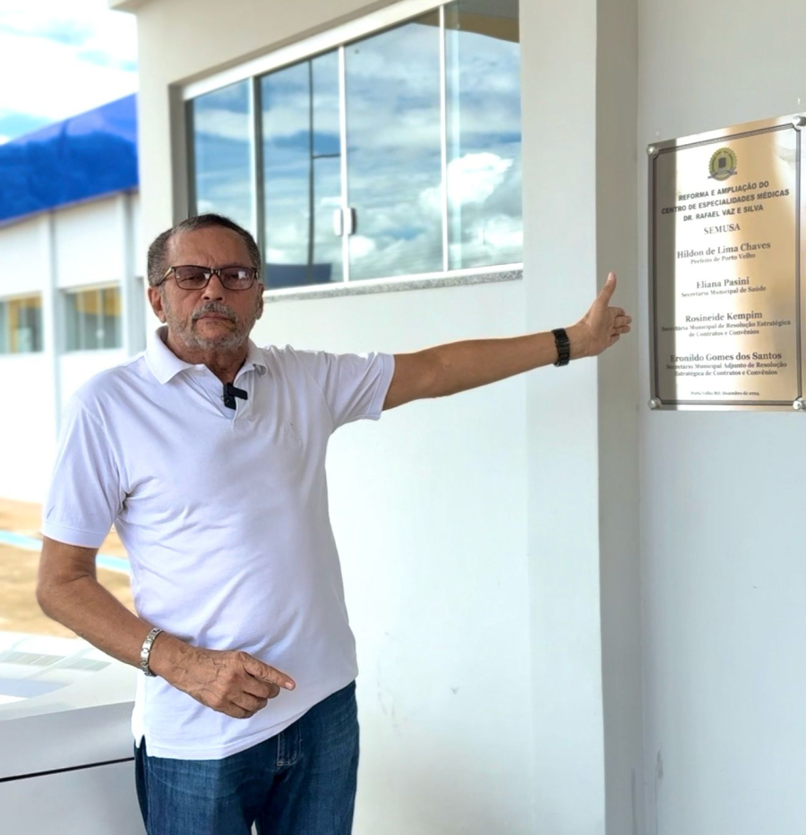 Vereador Dr. Macário denuncia inauguração fake do ex-prefeito Hildon Chaves: 'só queria o nome na placa'