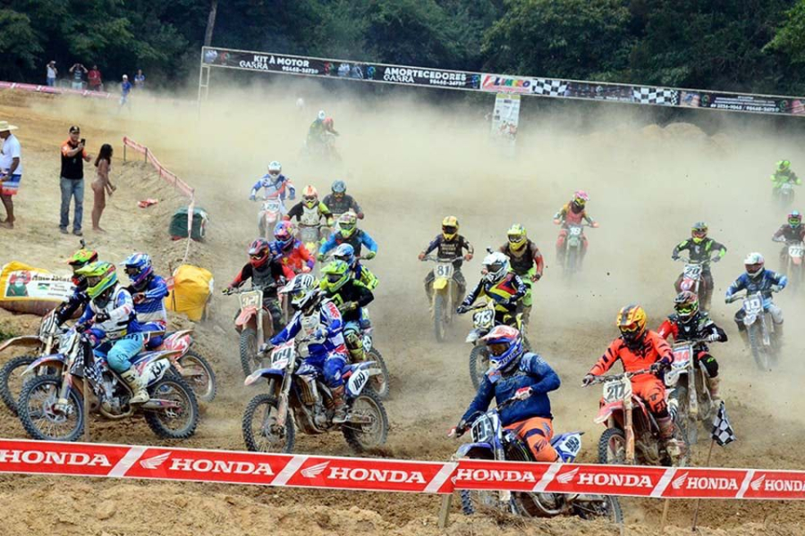 Nova Dimensão recebe 2ª etapa do Regional Norte de Motocross com emenda de R$ 100 mil da deputada Dra. Taíssa